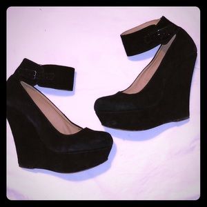 Steve Madden Mary Jane platforms